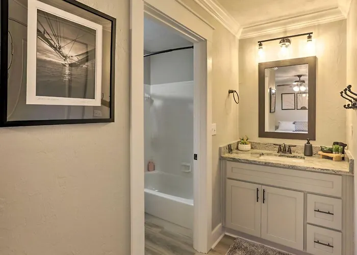 Pet-friendly Retreat, Near Parks! Tallahassee
